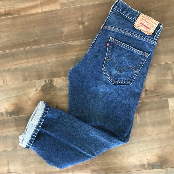 Vintage Levi’s 505 regular fit jeans - Picture 2 of 7